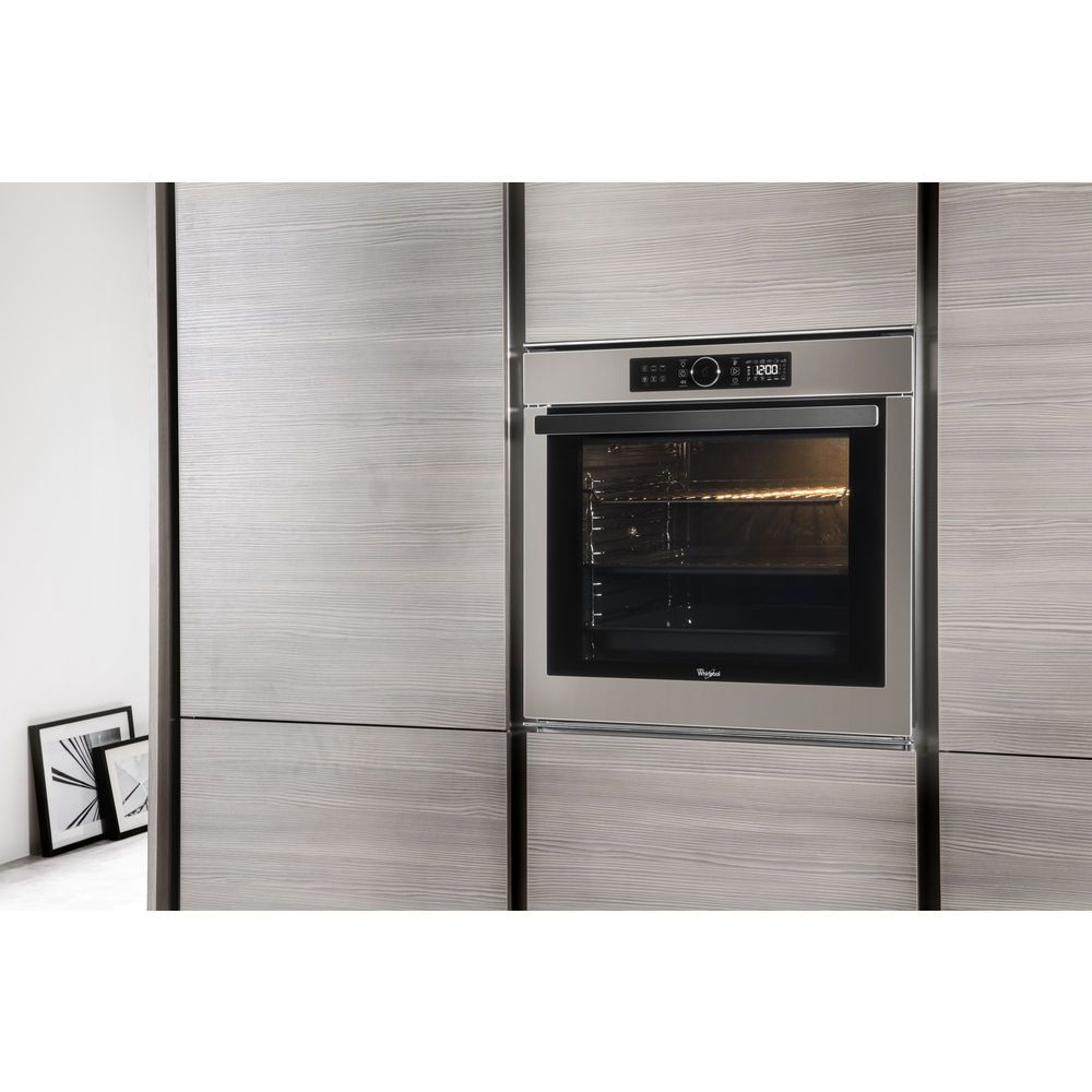 Cuptor incorporabil Whirlpool AKZM 8420 S