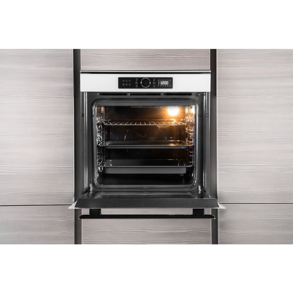 Cuptor incorporabil Whirlpool AKZM 8480 WH