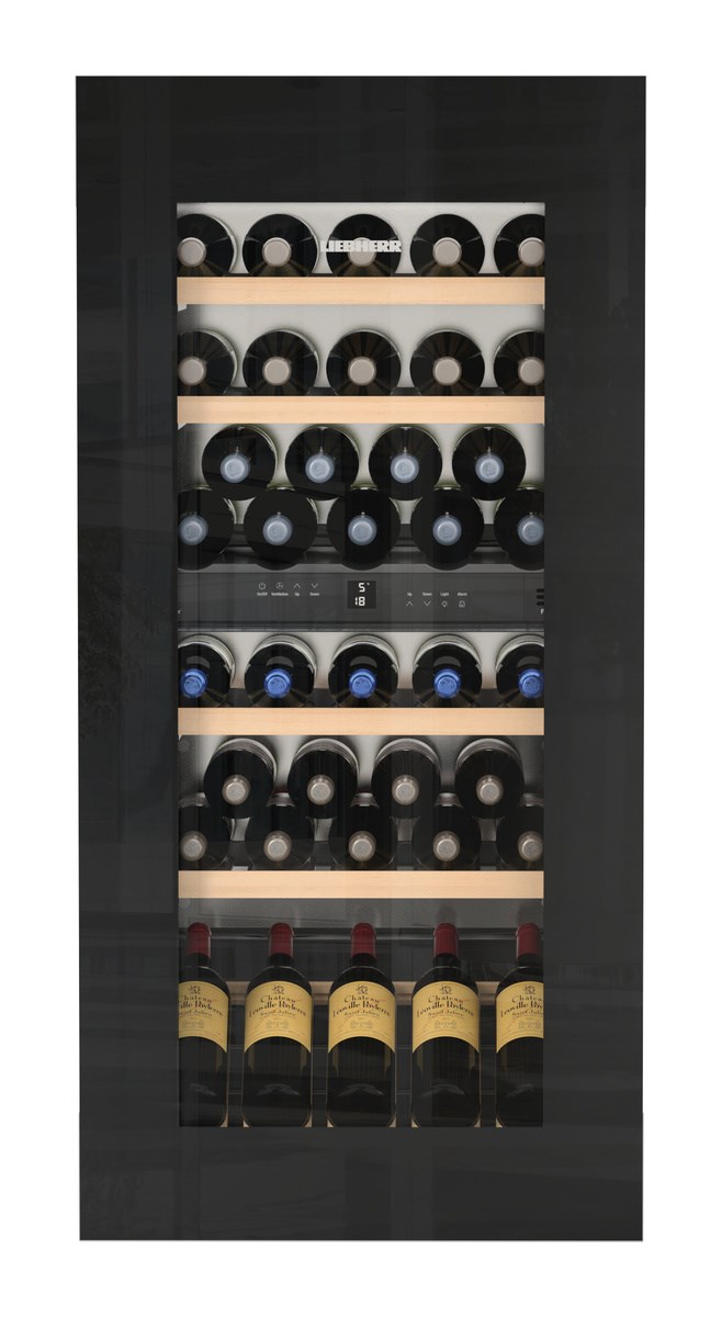 Vitrină de vin încorporabilă EWTgb 2383, 169 L, 51 sticle, Alarmă uşă, Siguranţă copii, Display, Control electronic, Iluminare LED, Rafturi lemn, H 122 cm