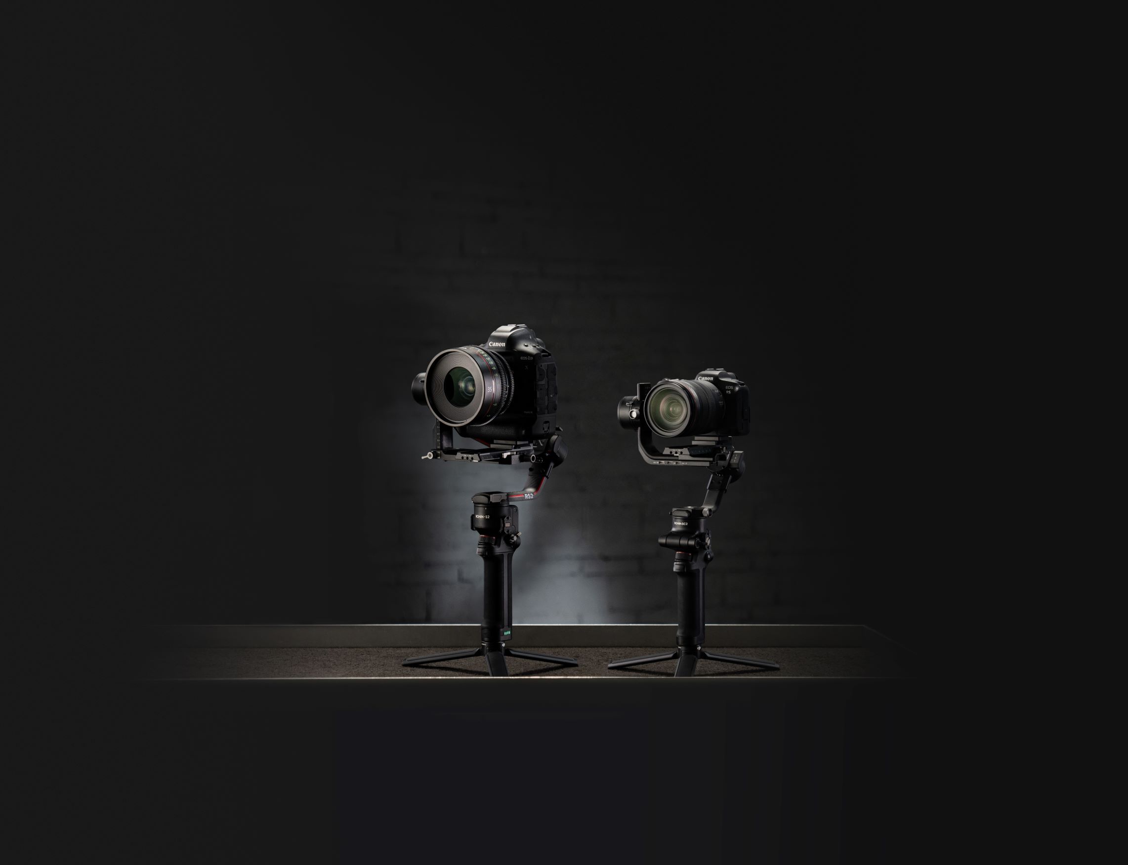 Stabilizator DJI Ronin S2, 3 axe, Active Track3D Auto Focus, SuperSmooth, Time Tunnel, Carbon