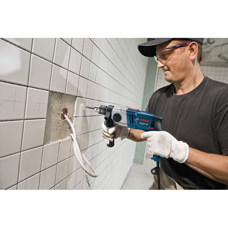 Maşină de găurit cu percuţie Bosch Professional 06011A2190
