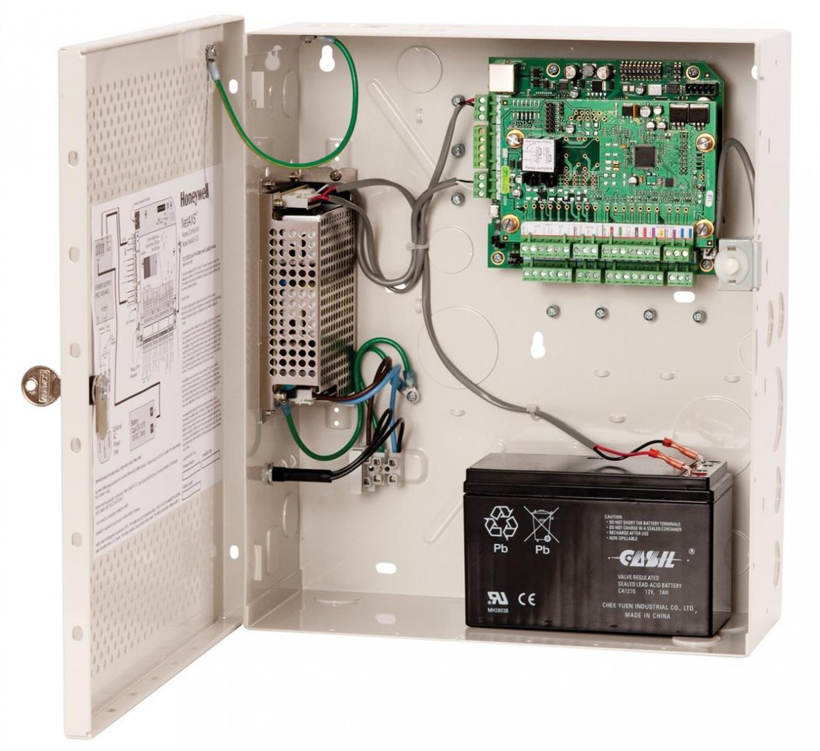Centrala de acces Honeywell NetAXS-123 NX2MPS suporta4cititoarepentru2usi, contine cutie metalica cu sursa si acumulatordebackup. 2-doorNetAXS-123 controller in small metal enclosure withinbuilt powersupply unit and backup battery. Networkable on RS-485 ,Ethernet and USBport, max. 4 readers