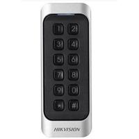 Cititor card cu tastatura Hikvision DS-K1107AMK, citeste carduri Mifare 13.56 MHz, distanta citire: ≤ 50 mm, RS-485, Wiegand (W26/W34) protocol si protocol OSDP, Watchdog, Keypad cu 12 butoane,  indicator de stare si alimentare, buzzer incorporat, tamper, alimentare 12VDC, IP65, dimensiuni 115 mm ×