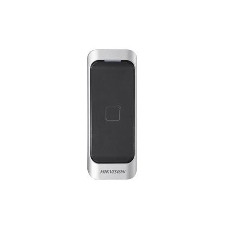 Cititor card Hikvision DS-K1107AM, citeste carduri Mifare 13.56 MHz, distanta citire: ≤ 50 mm, RS-485, Wiegand (W26/W34) protocol si protocol OSDP, Watchdog, indicator de stare si alimentare, buzzer incorporat, tamper, alimentare 12VDC, IP65, dimensiuni 115 mm × 44 mm × 22 mm, montaj pe perete