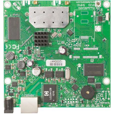 MIKROTIK placa de baza router RB911G-5HPND, Procesor: 600Mhz, Dimansiuni:105x105mm, 64 MB RAM, stocare: 128 MB NAND, Sistem operare: RouterOS POE-in pasiv, Banda 5Ghz 300 Mbit/s, Standarde wireless: 802.11a/n, Tehnologie: Wi-Fi 4, Port retea; 1 x 10/100/1000,