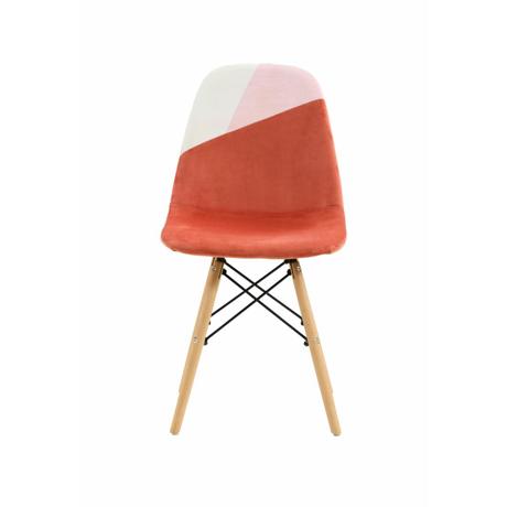 Set of 2 upholstered dining chairs - Patch Coral model Seat dimensions: 52x47x82 cm Seat depth: 38 cm / Seat height 47 cm Material: beech and metal legs, plastic seat upholstered in polyester upholstery, foam filling Maximum weight supported 120kg