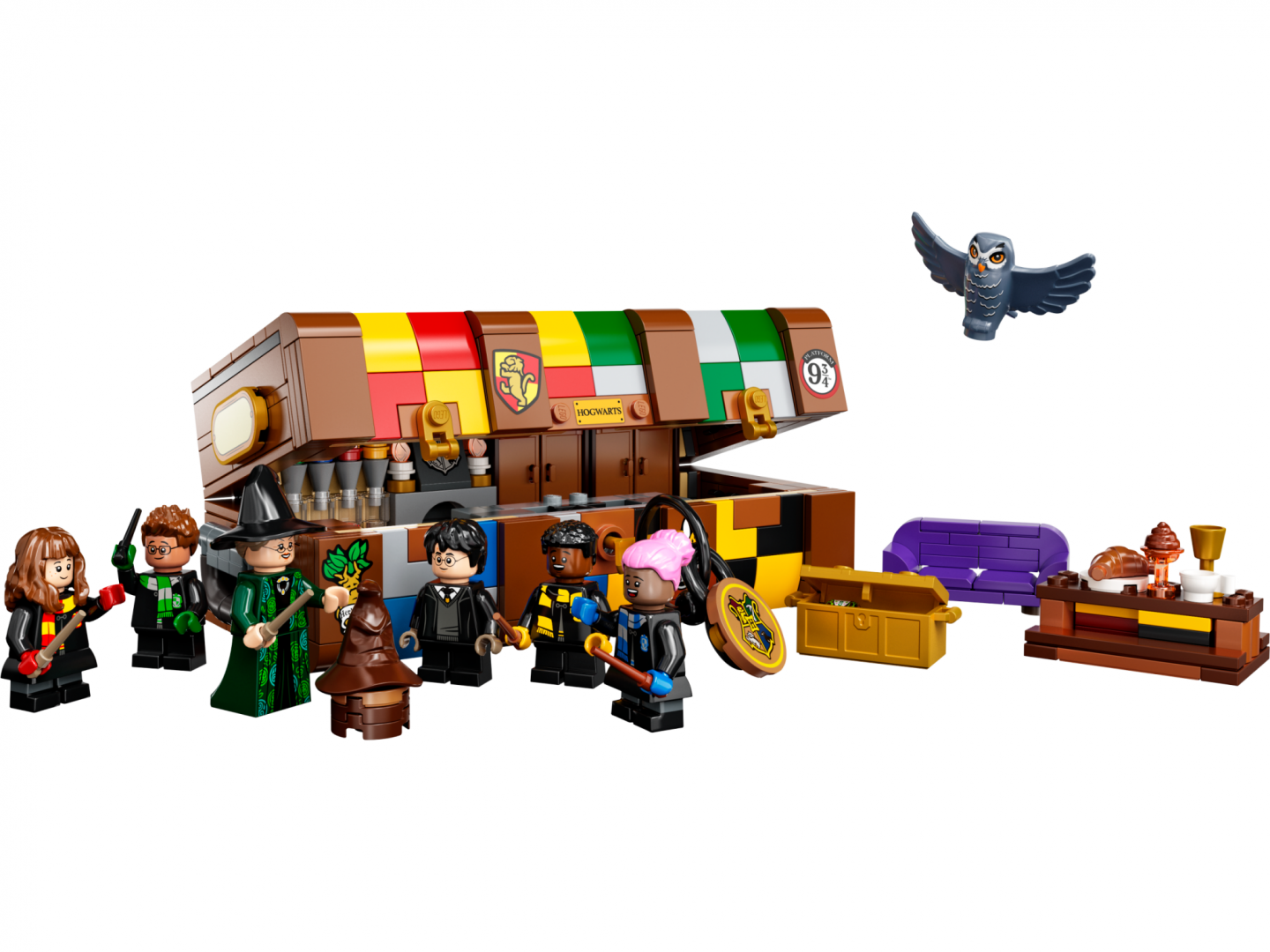Joc set de constructie LEGO® Harry Potter™ Cufăr magic Hogwarts™ LEGO76399