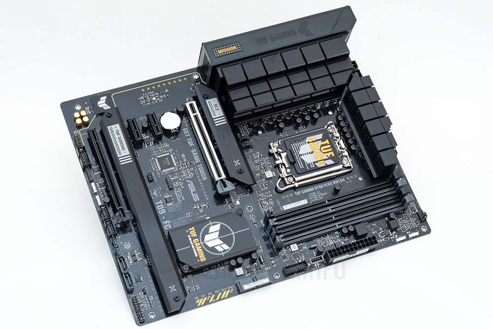 Placa de baza ASUS TUF B760-PLUS DDR5 WIFI LGA1700